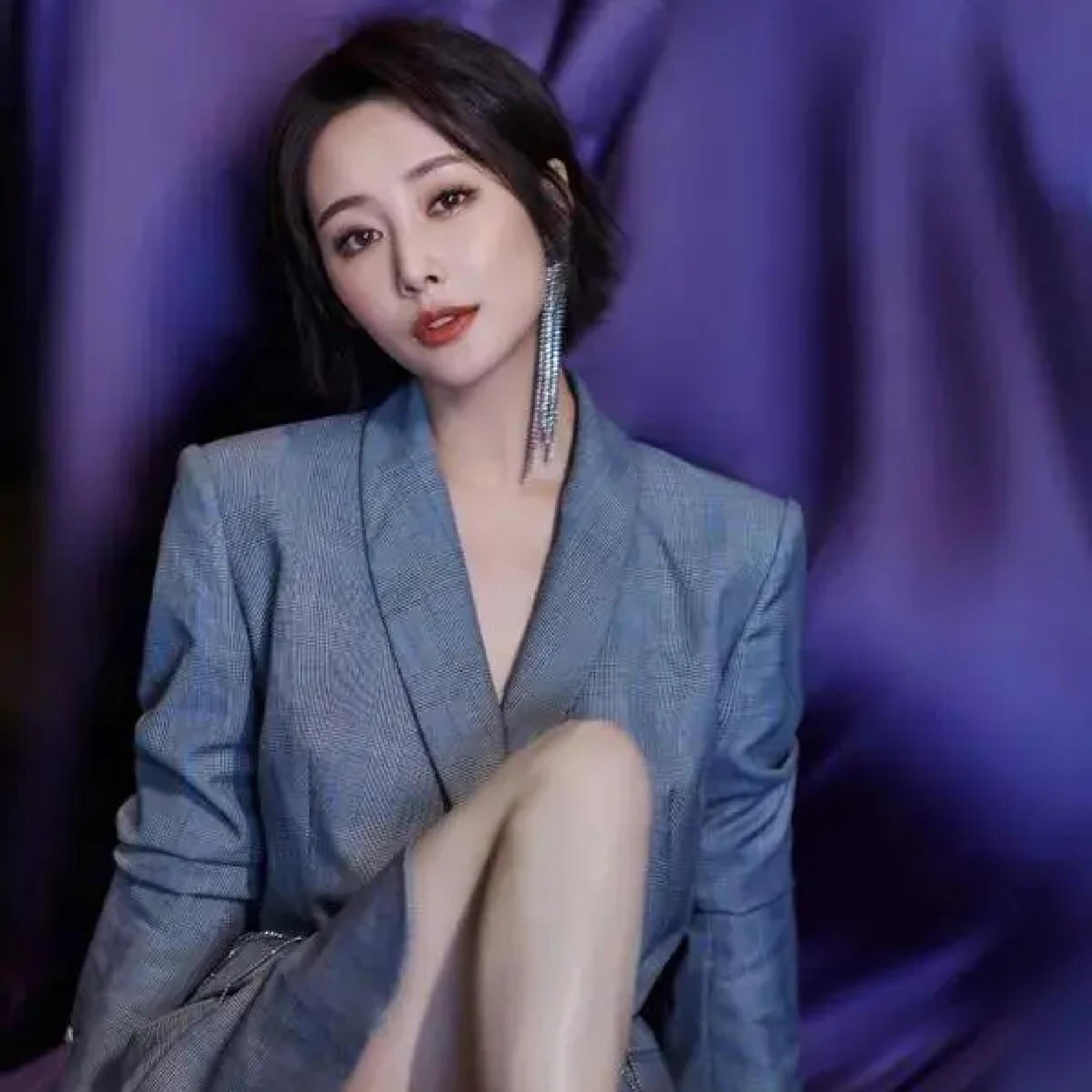 李纯的洁癖行为引争议