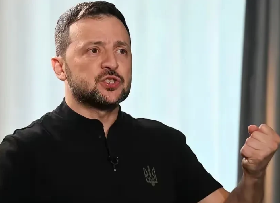 泽连斯基需急飞美国找拜登，要不，就来不及了！

美国总统拜登快下台了，泽连斯基现