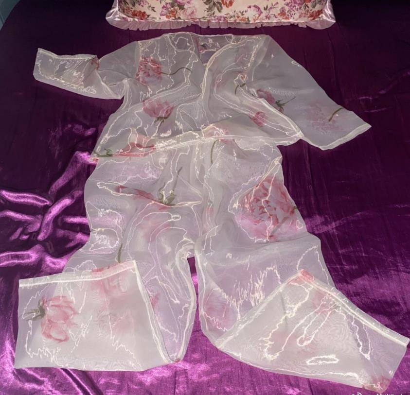 传说中的皇帝的新衣它来了。