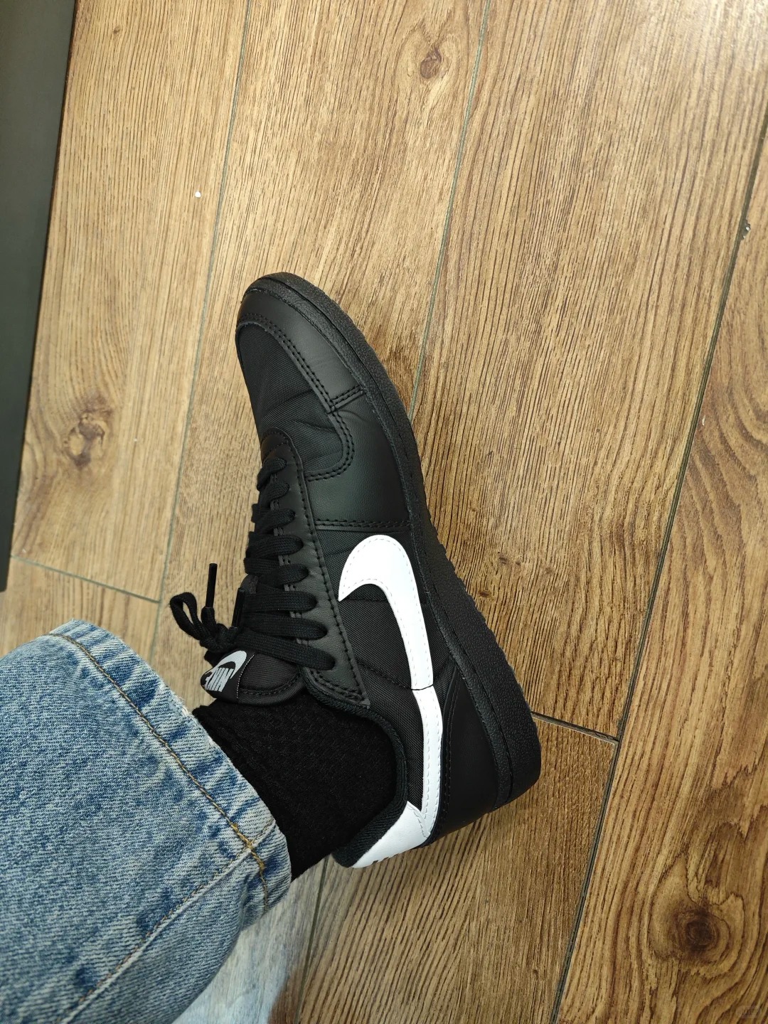 穷人版Nike bode联名82 sp
Nike Field General '