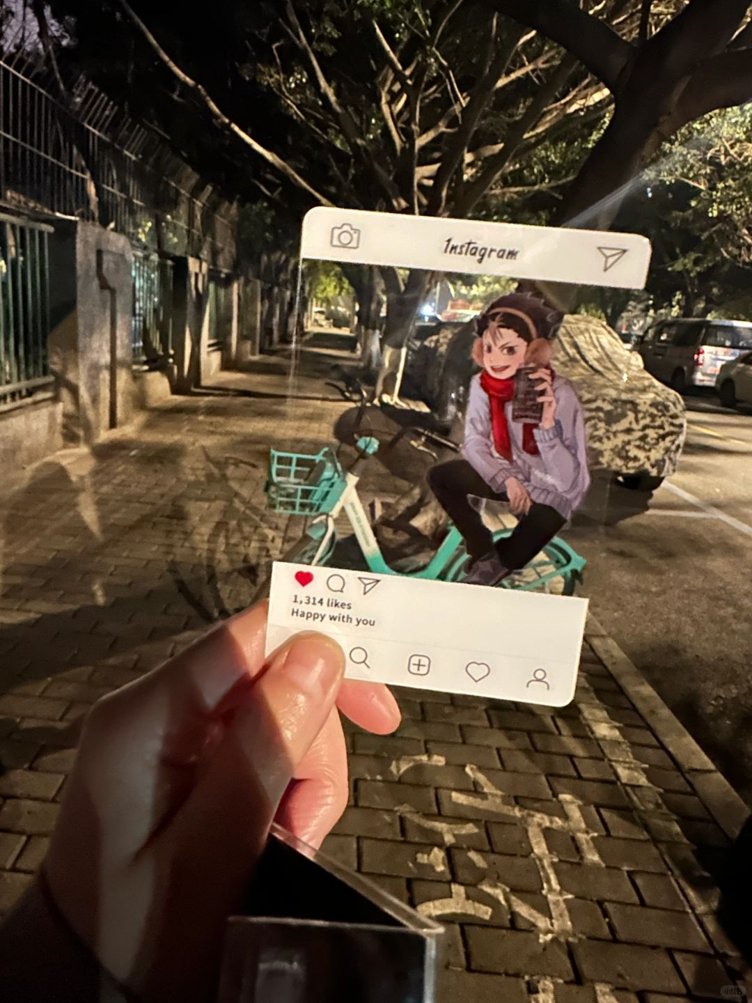 随手拍一下
在小区门口摸钥匙突然摸出来张透卡，拍之