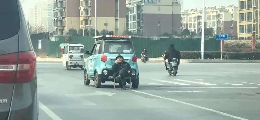 大爷坐等开张