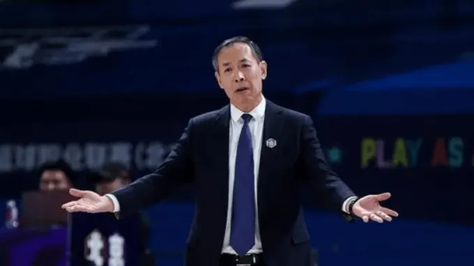 许利民：有些东西不改变北京男篮没希望，引进谁都没用