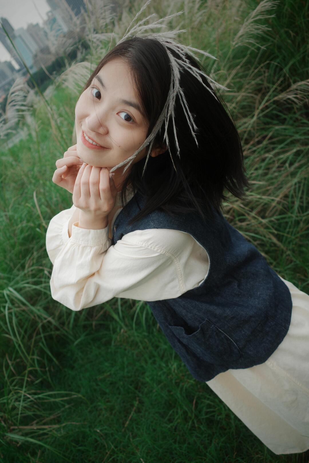 江边的芦苇开啦🍐｜好好过秋天 🍂