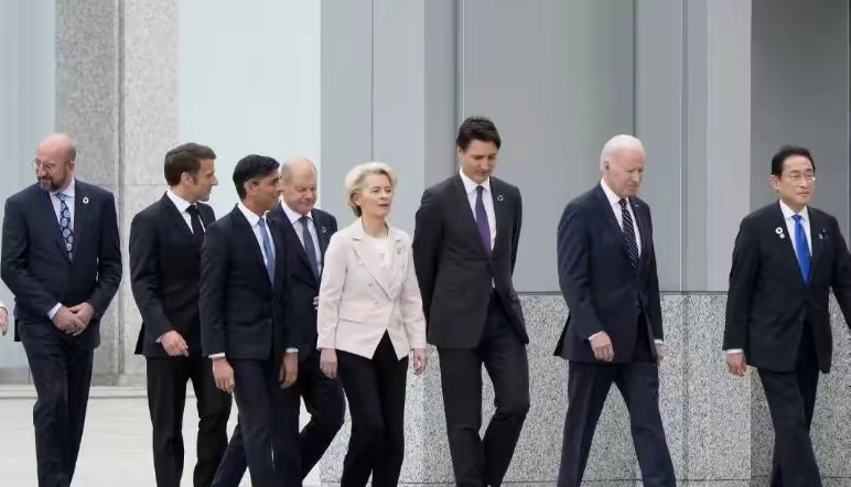 意大利G7峰会成韩国伤心地，一直想成为小G8，竟然没有被邀请，金砖国家请了4个，