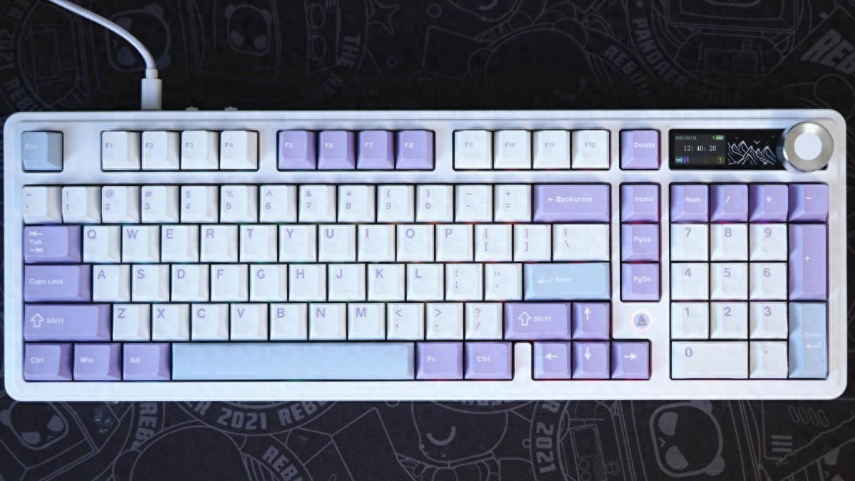 带屏幕的键盘？机械键盘中的卷王：黑爵AK980三模机械键盘