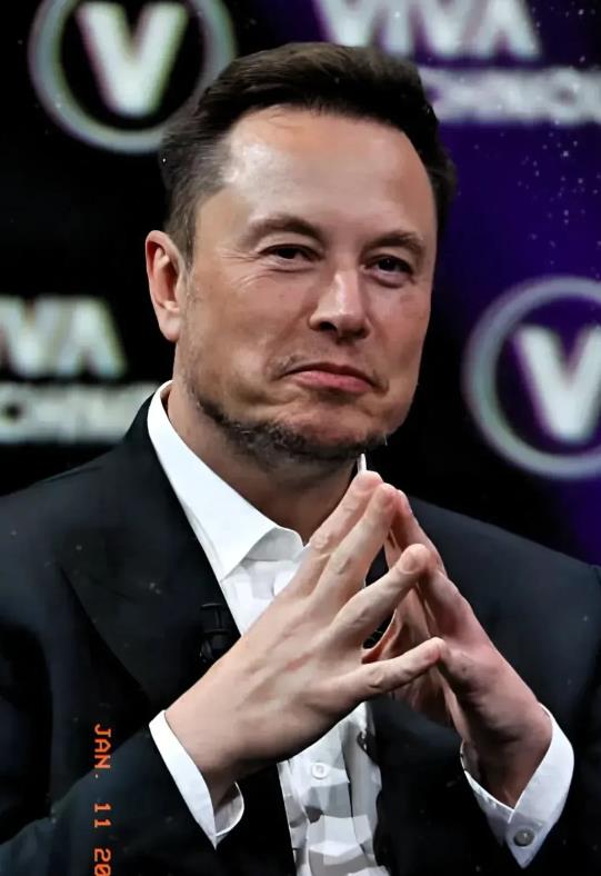 这就是加州的大火为什么无法扑灭的原因。
马斯克发文指出，加州的大火为什么扑灭不了