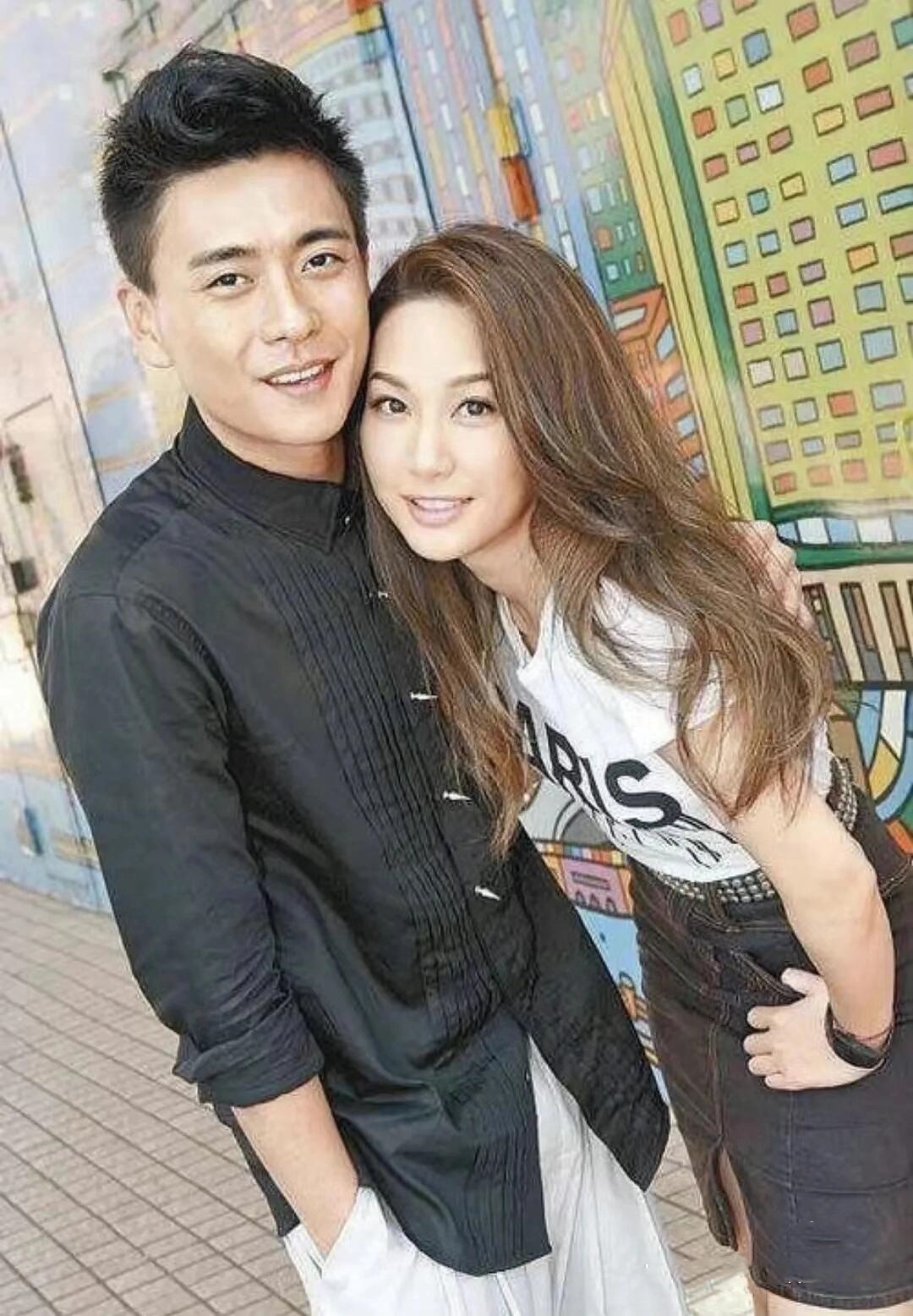 黄宗泽年轻就很帅！