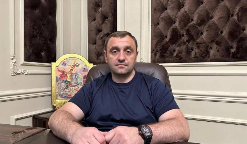 住宅区爆炸：俄罗斯阿尔巴特志愿营创始人险遭暗杀

多家俄罗斯媒体今天发布消息称，