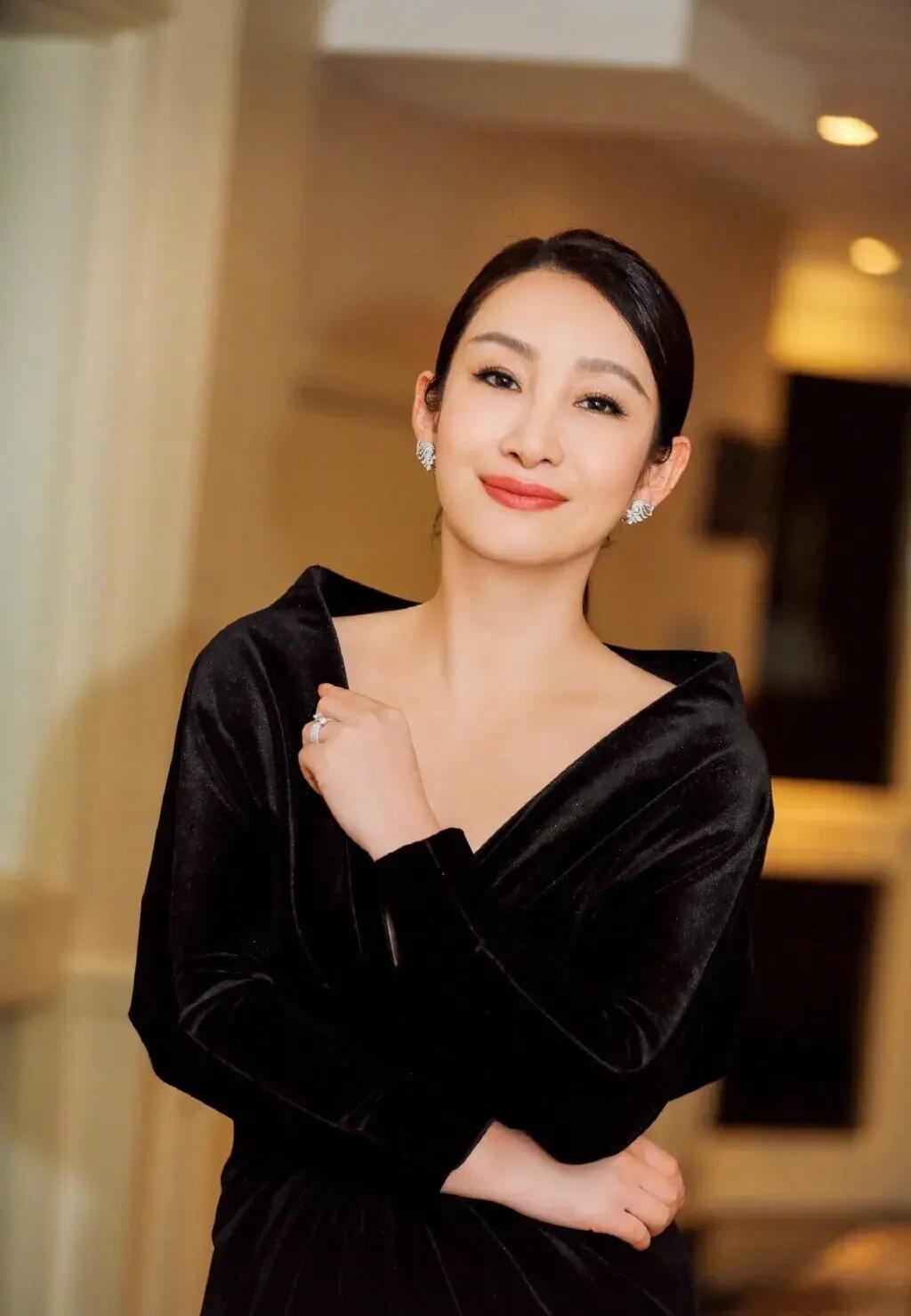 秦海璐，出道即巅峰