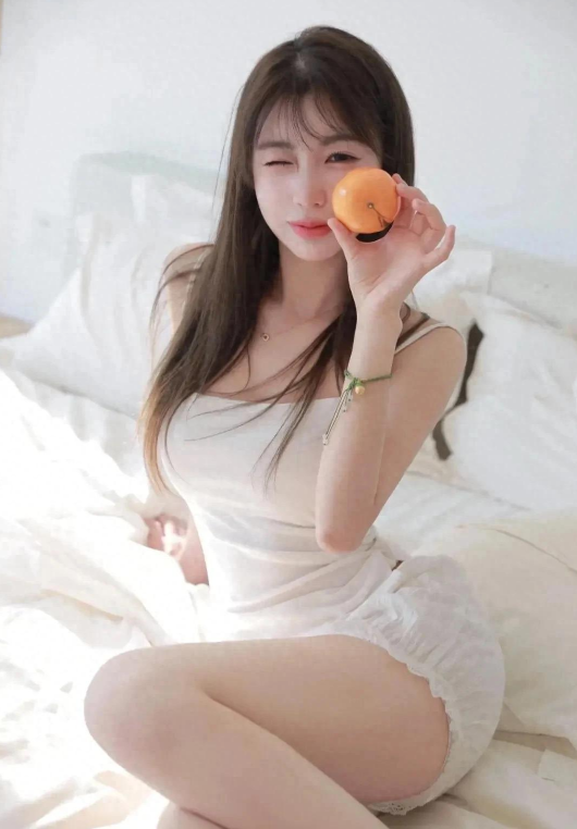 好像很会拍纯欲，你喜欢不