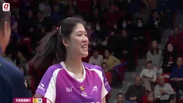 3：0！天津女排变阵，季后赛全胜，李盈莹太辛苦，刘美君兑现天赋
