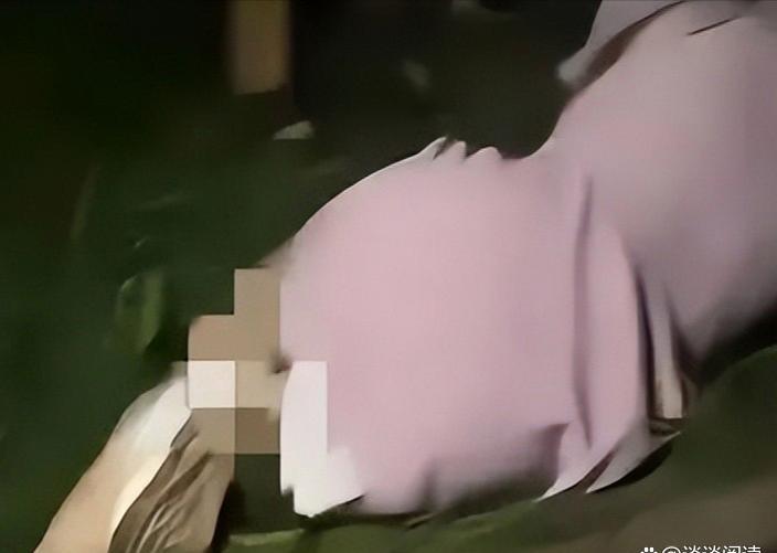 广东，31岁的陌生男子在女子丈夫出差时，将她送回家。爬到女人的床上，然后女人报案
