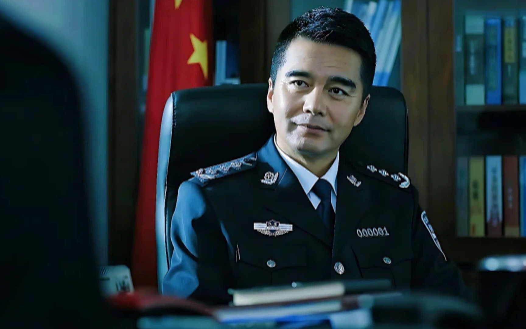 当年，许亚军带着何晴回家，对妻子张晞说：“我们离婚吧，我爱何晴，一定要把她娶回家