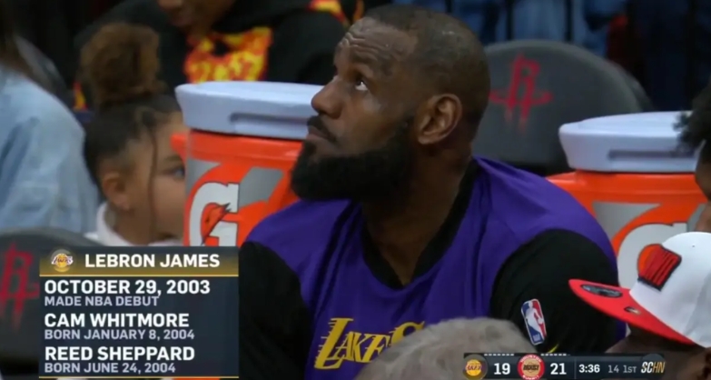 雷迪克要掀桌子了，不仅因为球队115-119不敌火箭，还有:

1.篮板落后火箭