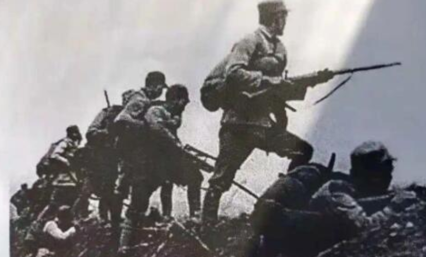 1947年4月，刘邓大军发起汤阴攻坚战，攻克了汤阴城，抓获了孙殿英。孙殿英在抗战