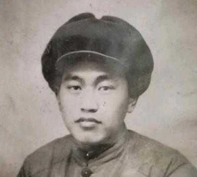 朝鲜战场狙击对决，张桃芳诈尸反击，美国狙击手落败