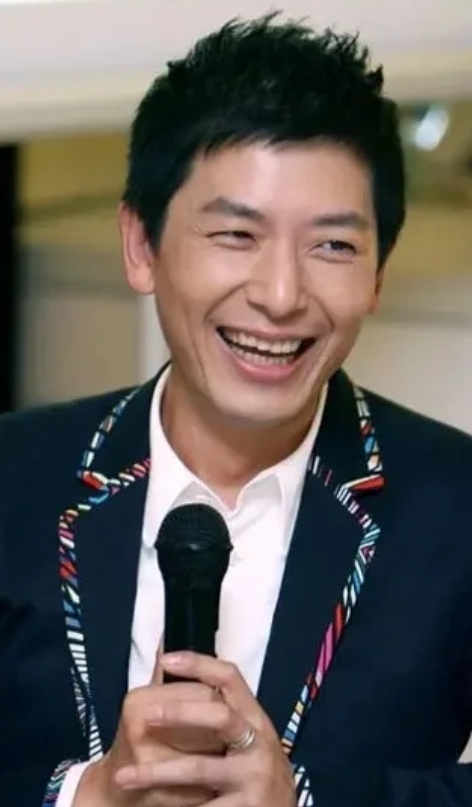 戴军瞿颖泰国新居：肤色蜕变，拥抱异国风情