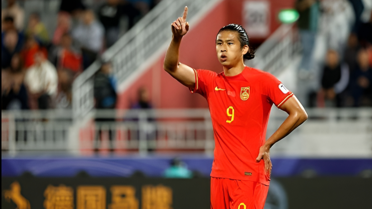 中国男足2连胜后再碰日本