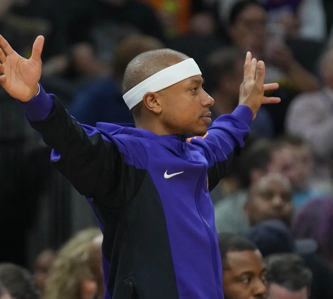 教练，我想打NBA！小托马斯现在还能重返NBA吗……
小托马斯签约爵士G联赛，只