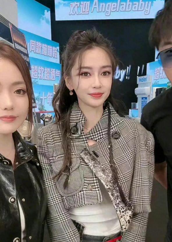 杨颖复出艰辛：反思过往能否重获观众心？