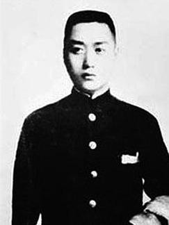 1938年，中共土默特旗工委书记贾力更，得知日军在大同设了一个军火库，他化装前往