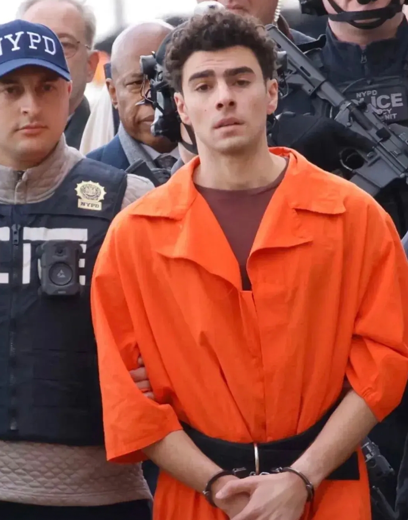 圣·路易吉（Luigi）我这该死的求知欲

他的律师在为他辩护的时候，他伸个老长