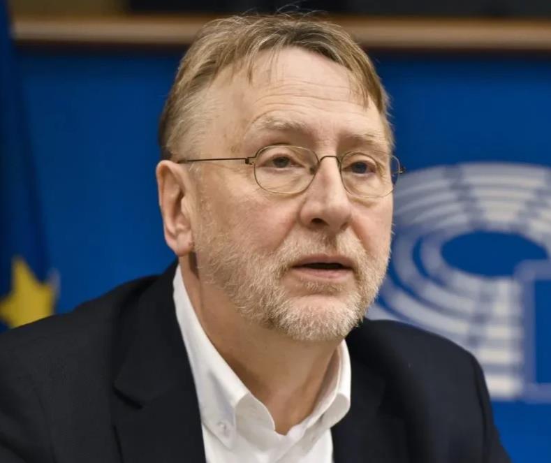 经过20轮谈判，欧盟终于妥协了！路透社称，中欧关于电动汽车加征关税，已经取得进展