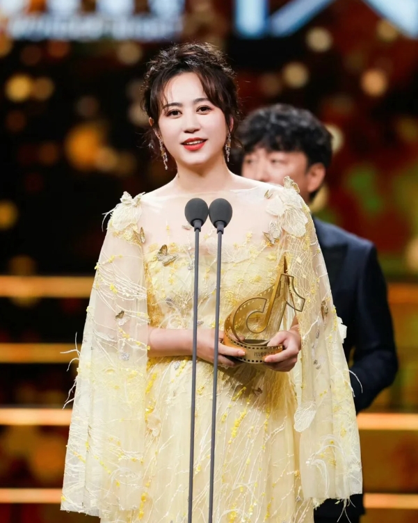 就像马丽说的，我为什么要为你而活呢？