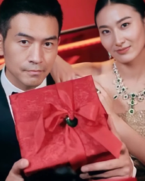 《再见爱人3》第八期王诗晴妈妈和王睡睡姐姐简直就是对照组，一个冷静分析双方问题，