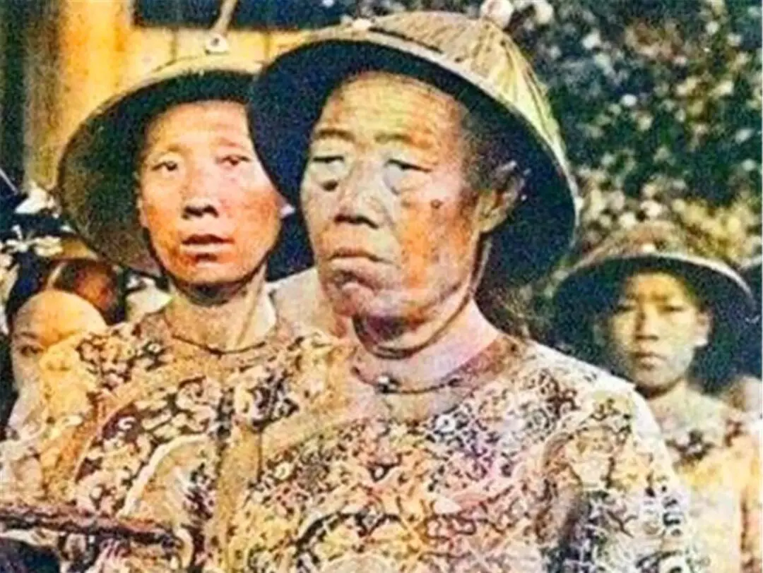 满脸麻子的李莲英，凭什么深受慈禧宠信？