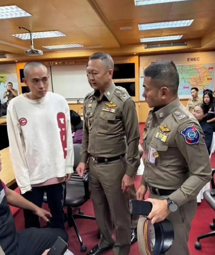 王星的事情让我确认了一个骗局
上个月有家公司联系了我老公，公司本部在香港，深圳也