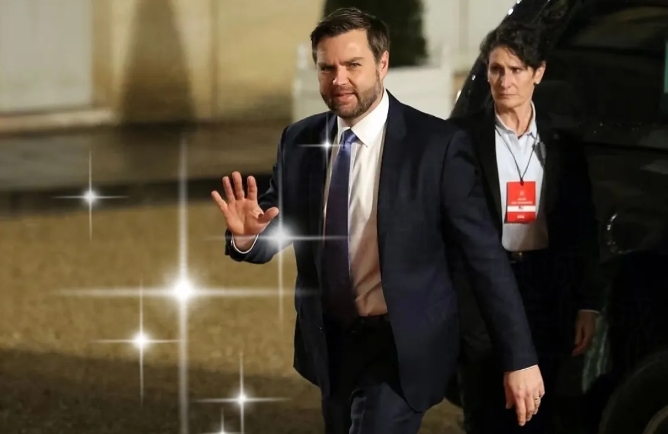 着实令人出乎意料！
 
继英国、法国、德国、意大利等中南欧国家发布联合声明之后，
