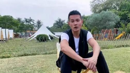 TVB绿叶王拍剧吃盒饭毫不嫌弃，内地创业成功，餐厅越开越多