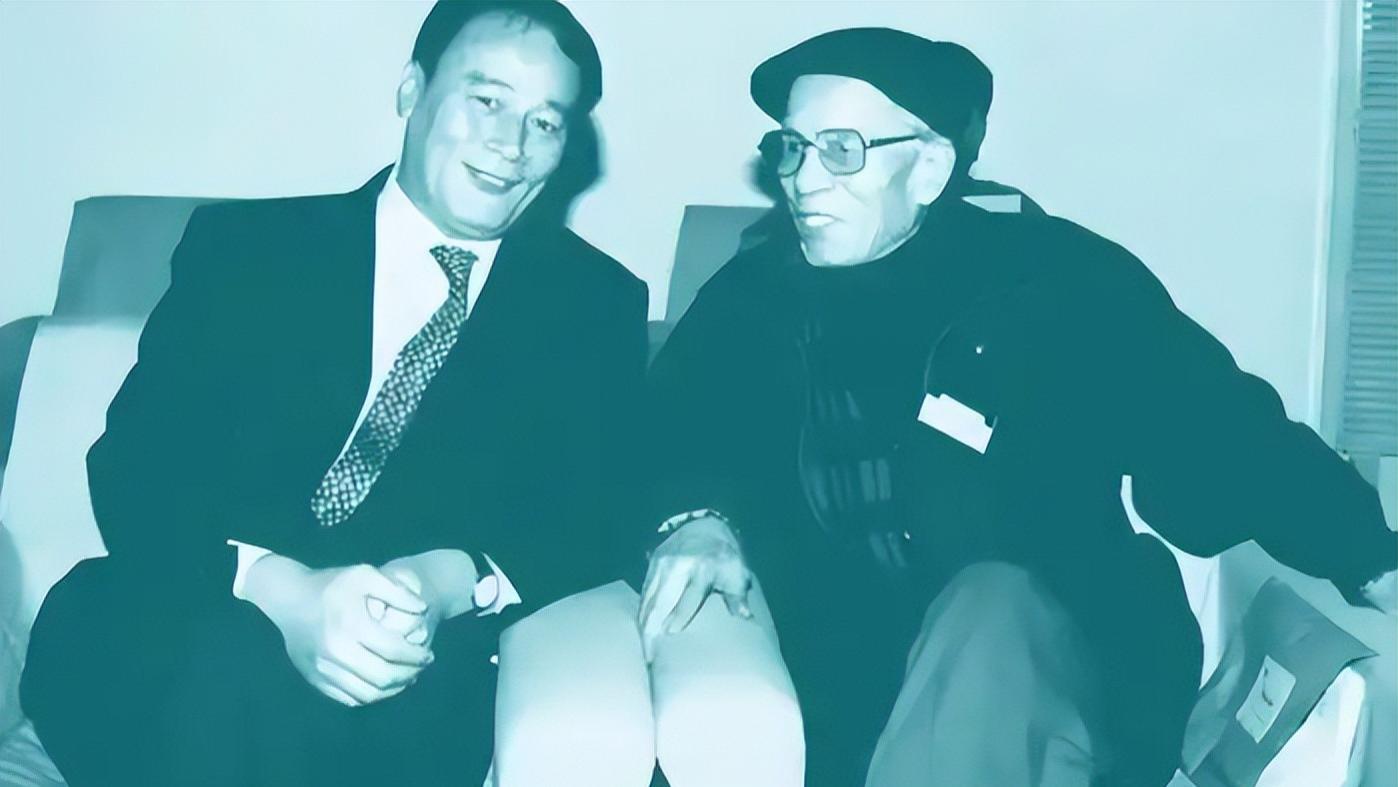 任仲夷晚年时说：现在腐败得不到遏制，根本原因是权力得不到制约