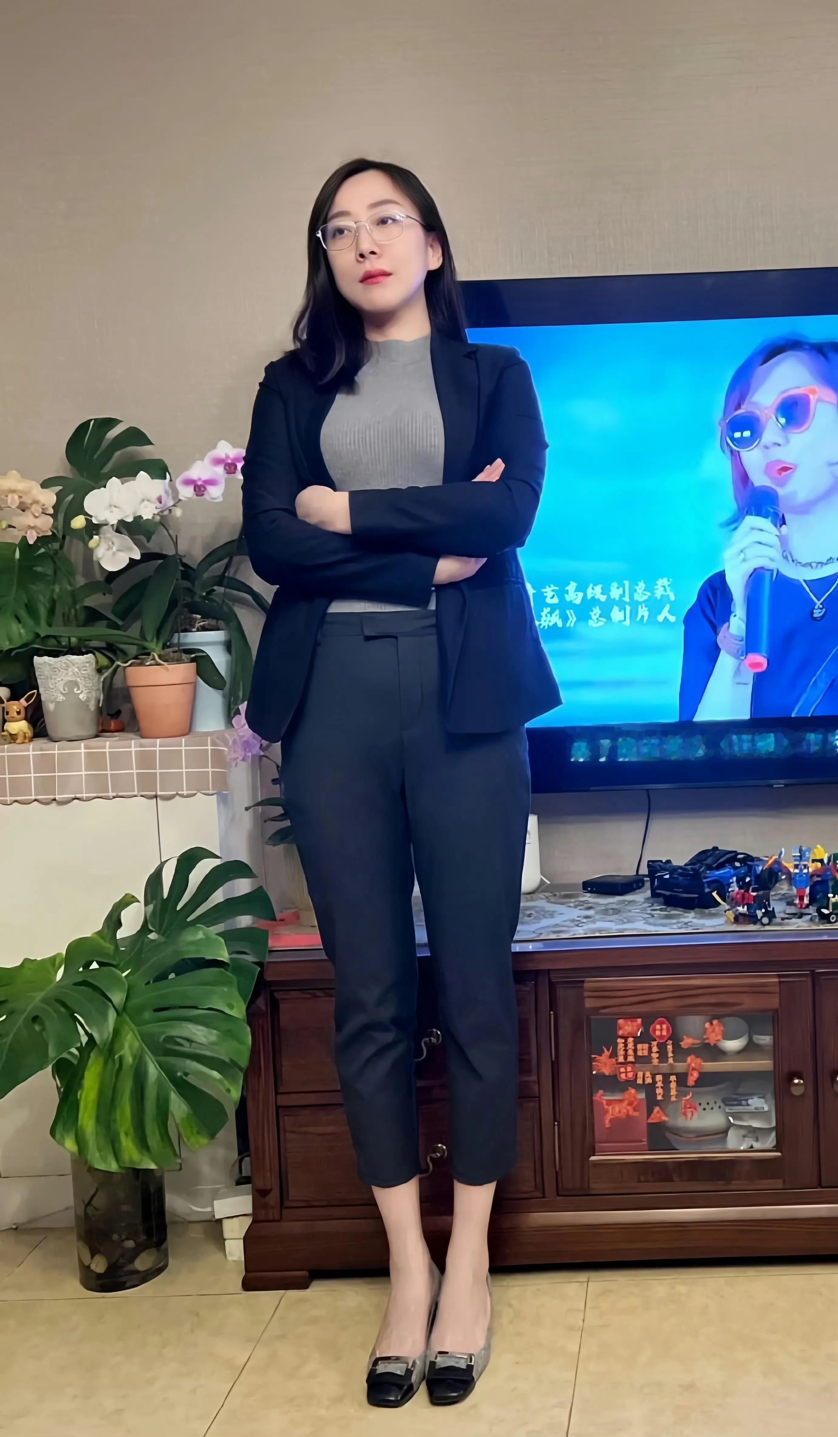 妈妈是我班主任该怎么办哈哈哈