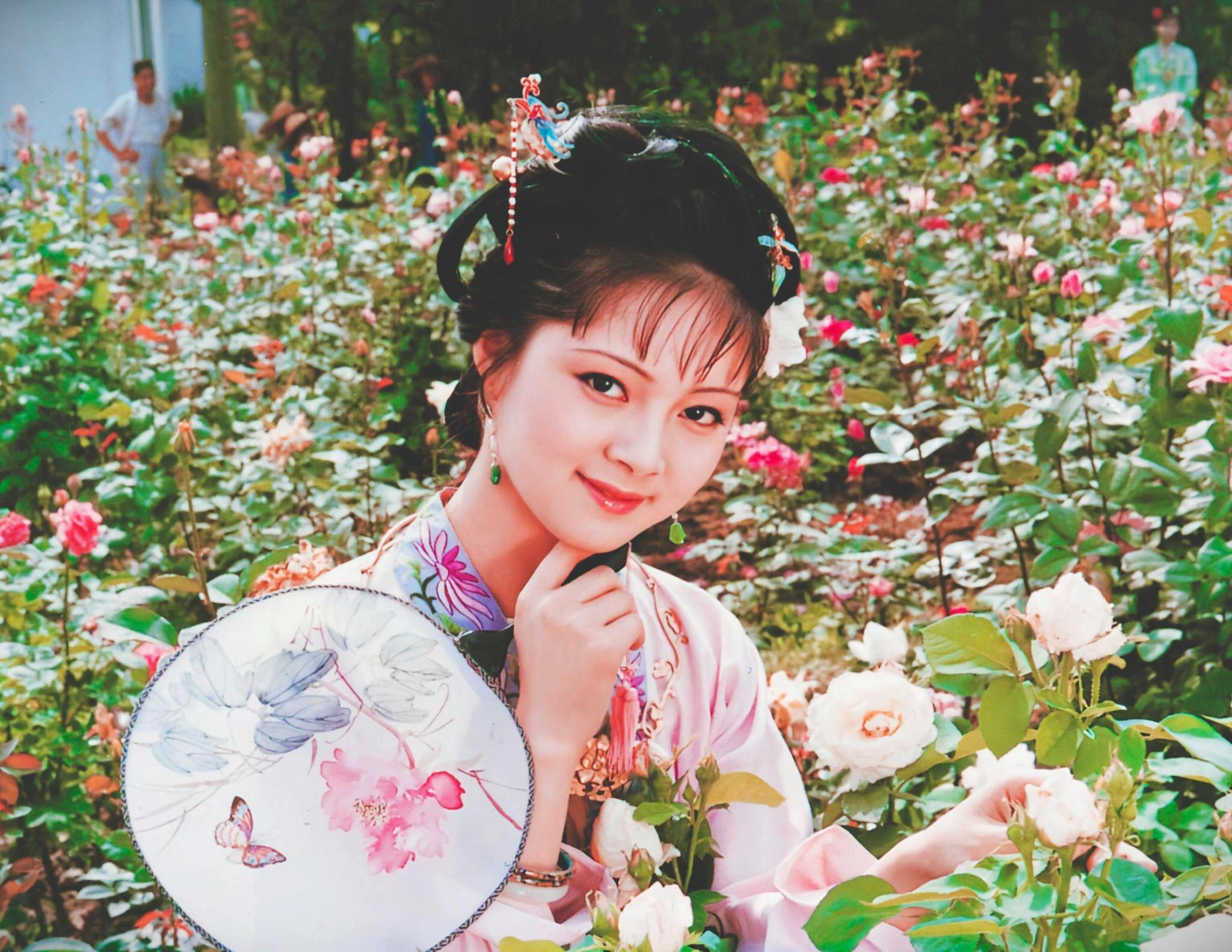 丈夫入狱她为夫还债百万