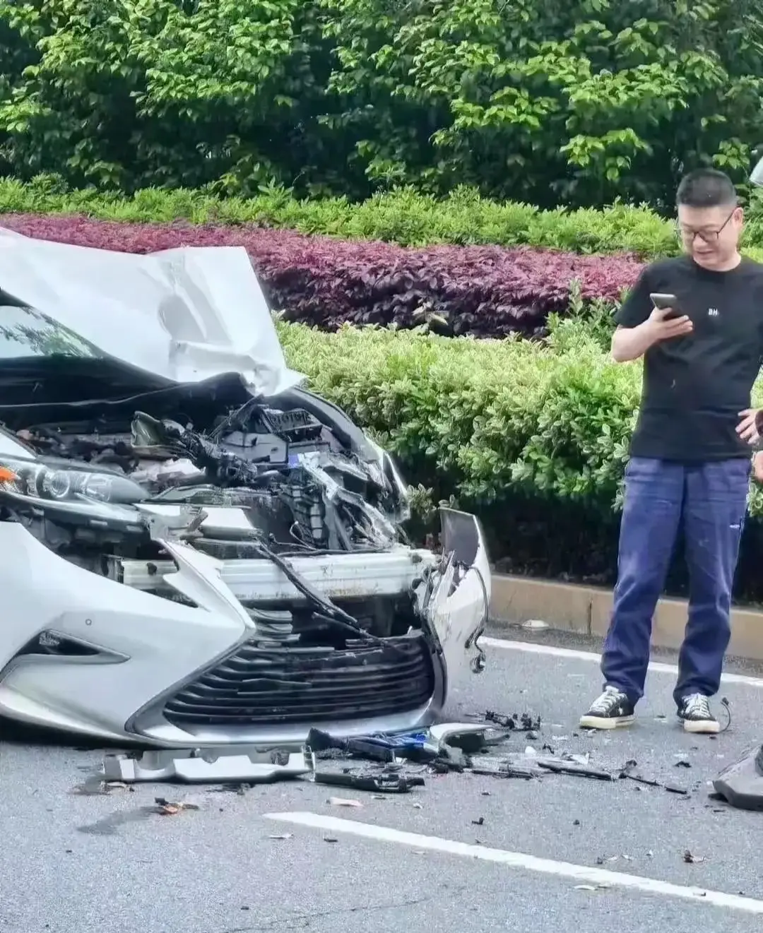 幸亏我没有买这车，太尴尬了!!!