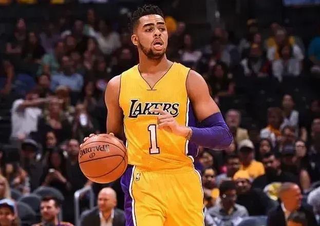 拉塞尔着急了！拉塞尔着急要和湖人谈续约！但是湖人不为所动！最近拉塞尔如热锅上的蚂