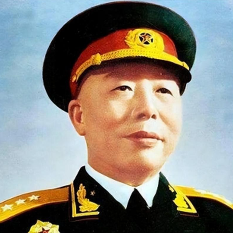1948年，宋时轮开着吉普车，误打误撞闯入国军阵地，被国军一个营包围，谁知国军营