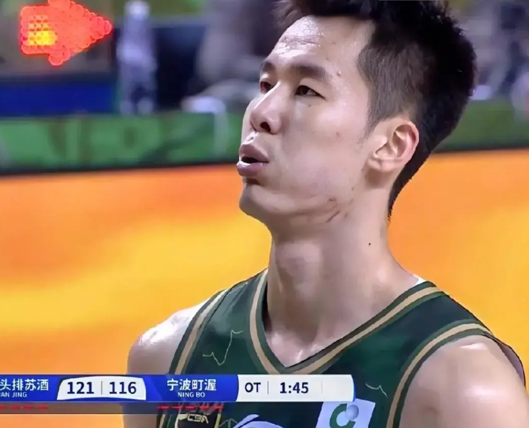 这家伙，不是满身陋习的话，早就是国家队的常客了。
南京同曦加时击败宁波，发挥最出