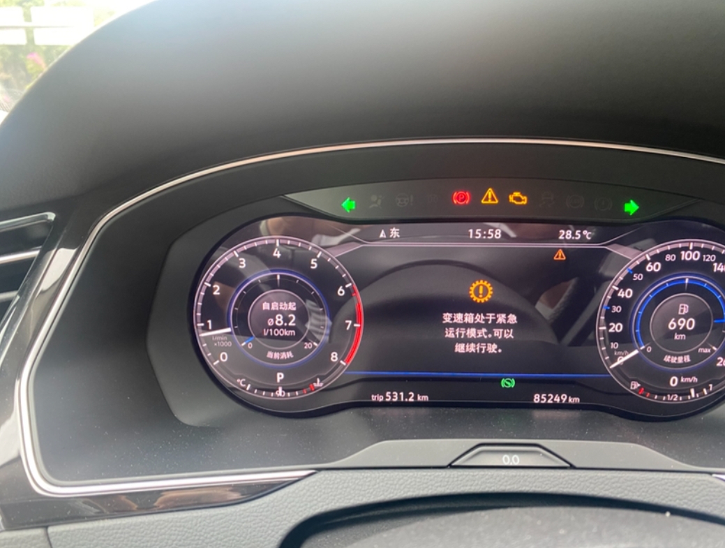 还是中招了，大众的双离合变速箱确实有问题。
莫名其妙就给我出来了这个警示信息。平