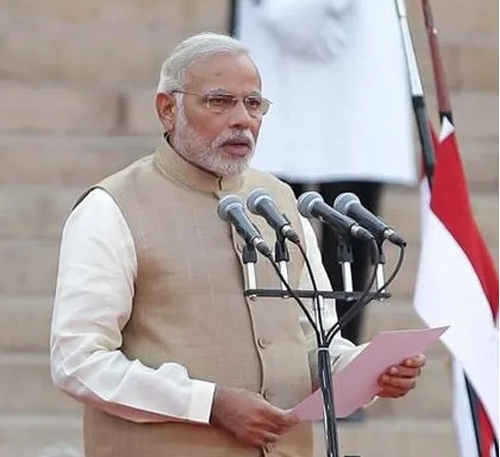 其实我不关心莫迪的输赢，我关心的是莫迪开启第三个任期后，估计依然会用基建来促进国