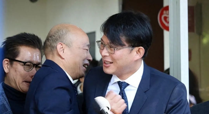 国民党应该抓住黄国昌的机会                           