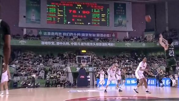 广东续写连胜纪录，112-94击败南京同曦