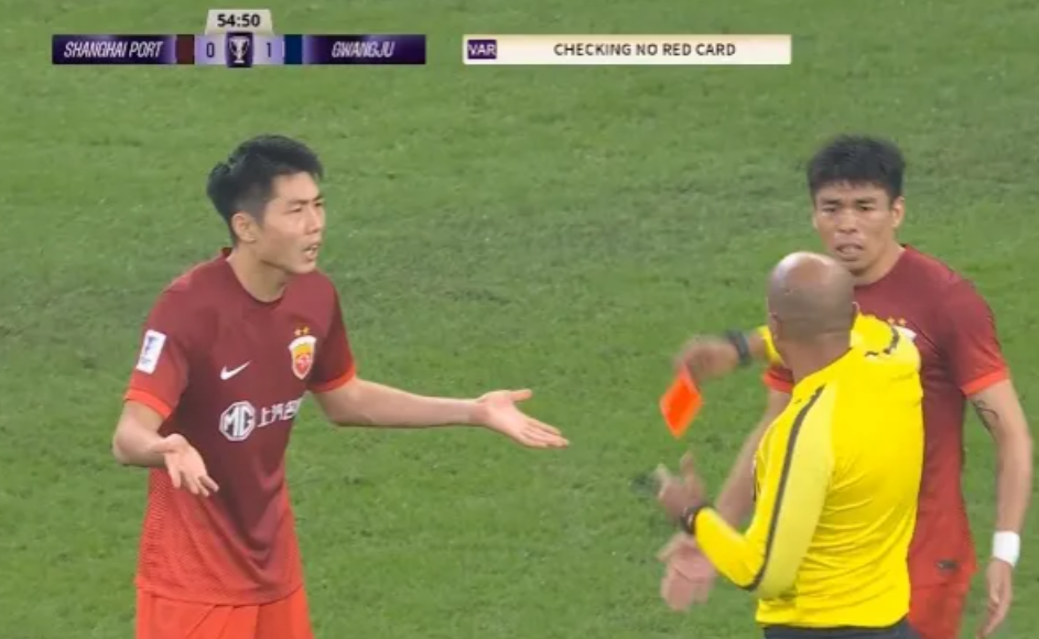 亚冠 上海海港1:1光州FC 彻底看清以下2个人:

1.魏震的表现再次将他的能