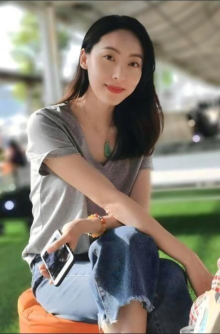 她的“消失”，让我看到娱乐圈最残酷的一面