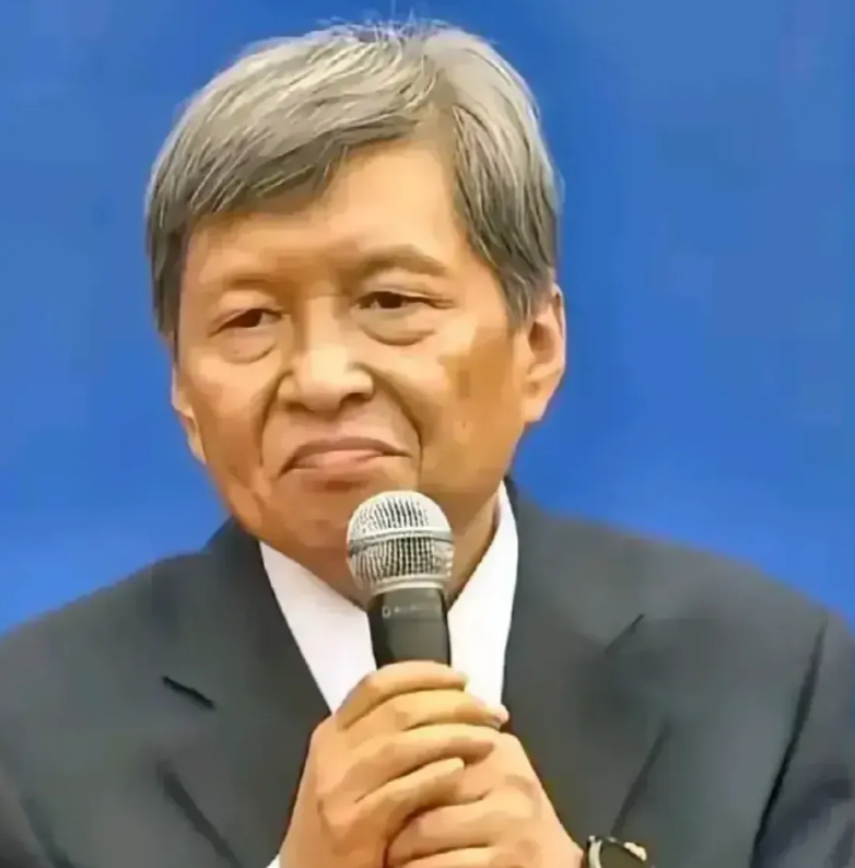 物业费已成为城市居民的家庭负担，该管管了！

1、物业费这事儿，说白了就是拿咱们