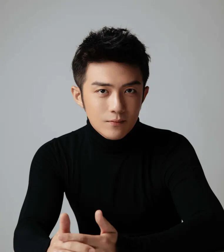 李泽锋演技佳人品好