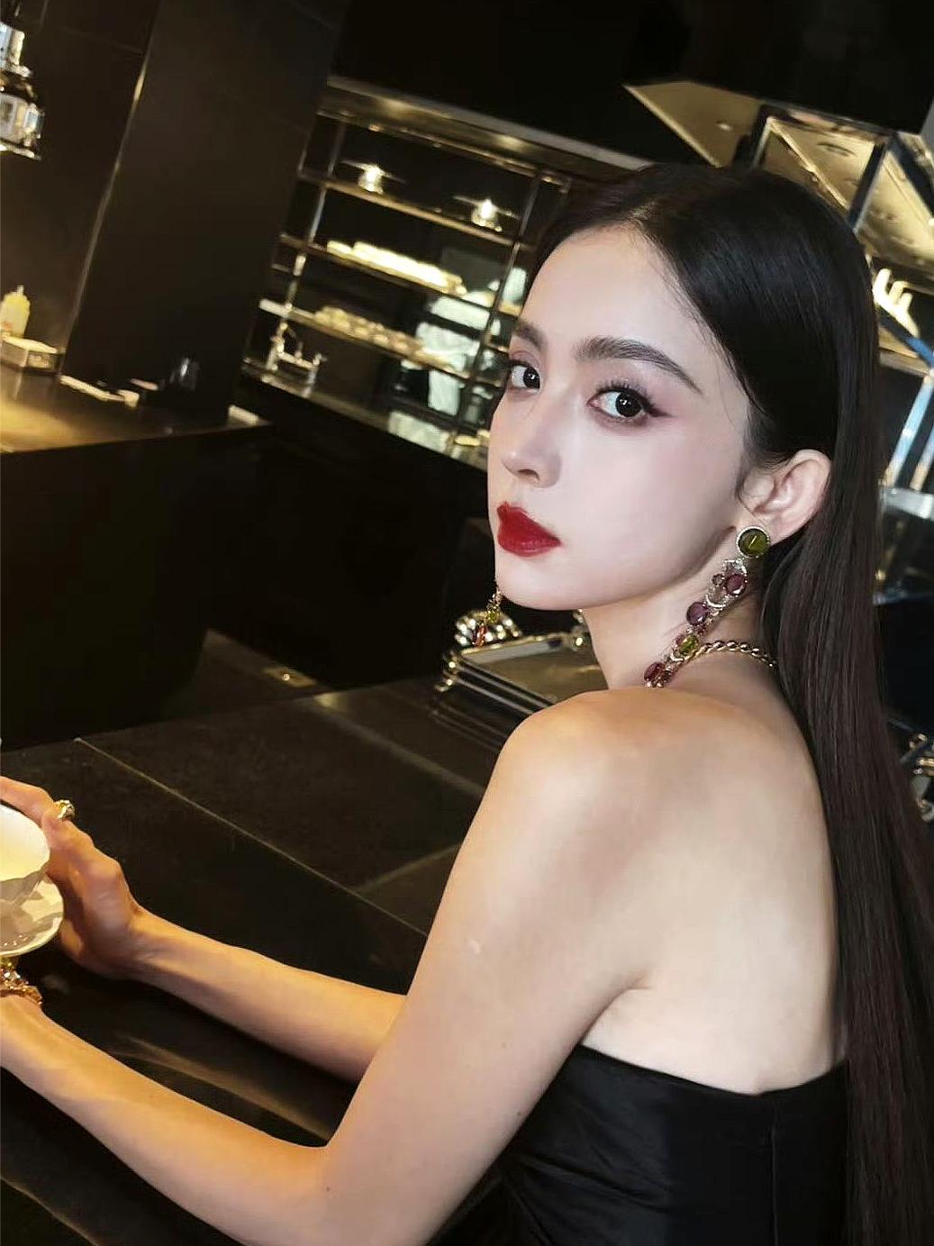 这姐真的好美